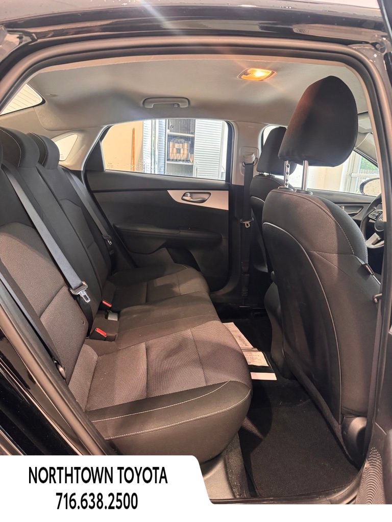 Used 2023 Kia Forte LXS FWD image 25