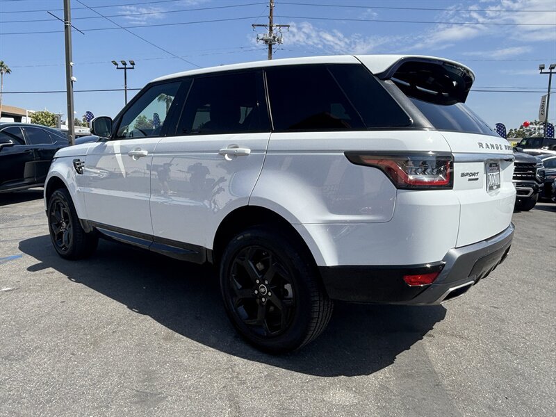 Used 2018 Land Rover Range Rover Sport HSE AWD/4WD image 15