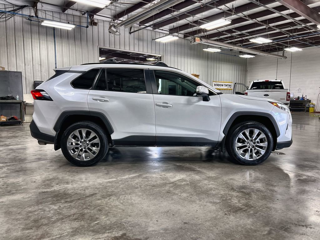 Used 2024 Toyota RAV4 XLE Premium image 9