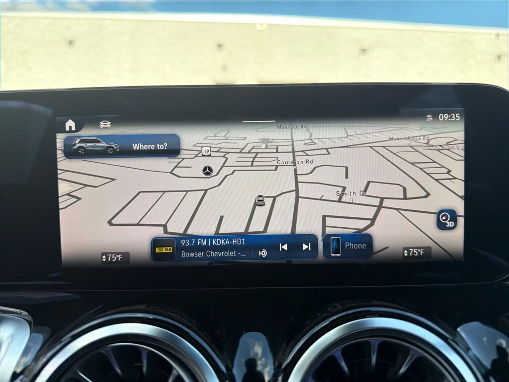 Used 2025 Mercedes-Benz GLB 250 GLB 250 image 19