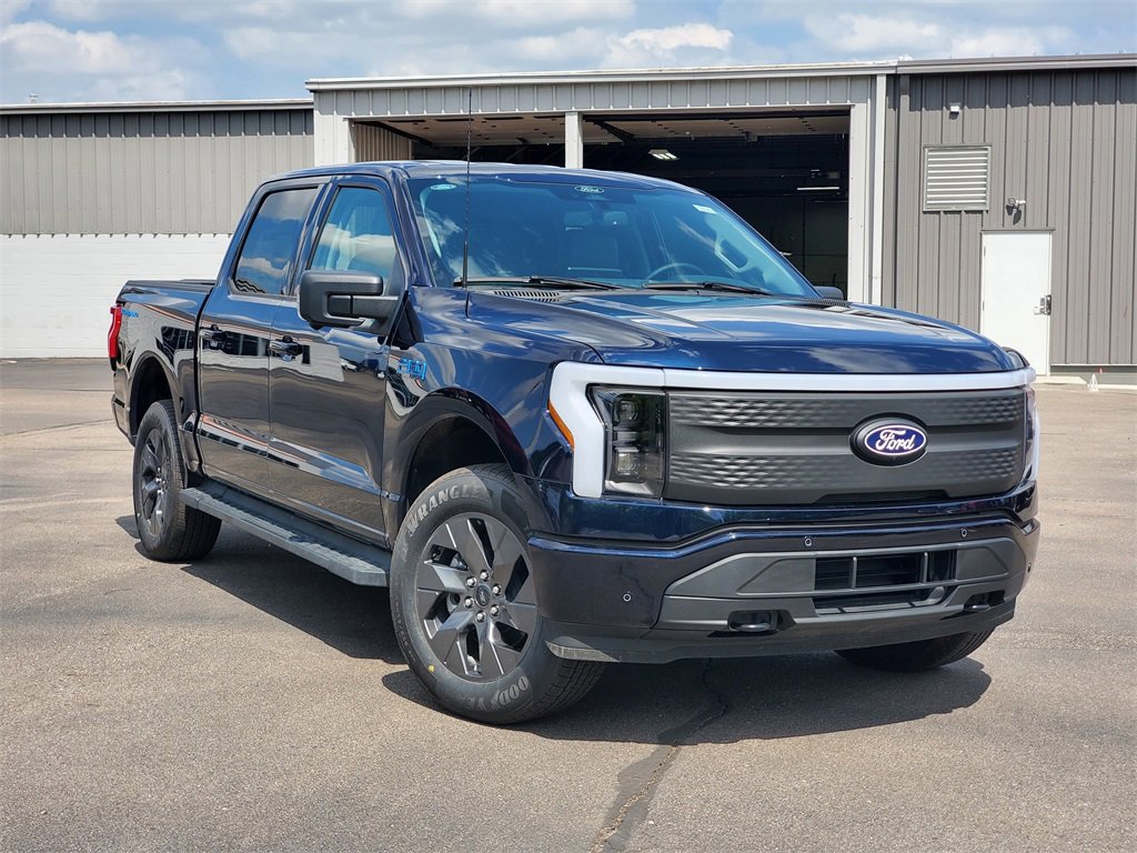 New 2025 Ford F150 Lightning Flash image 2