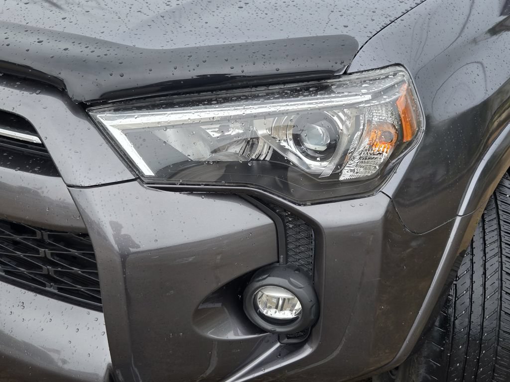 Used 2023 Toyota 4Runner SR5 RWD image 11