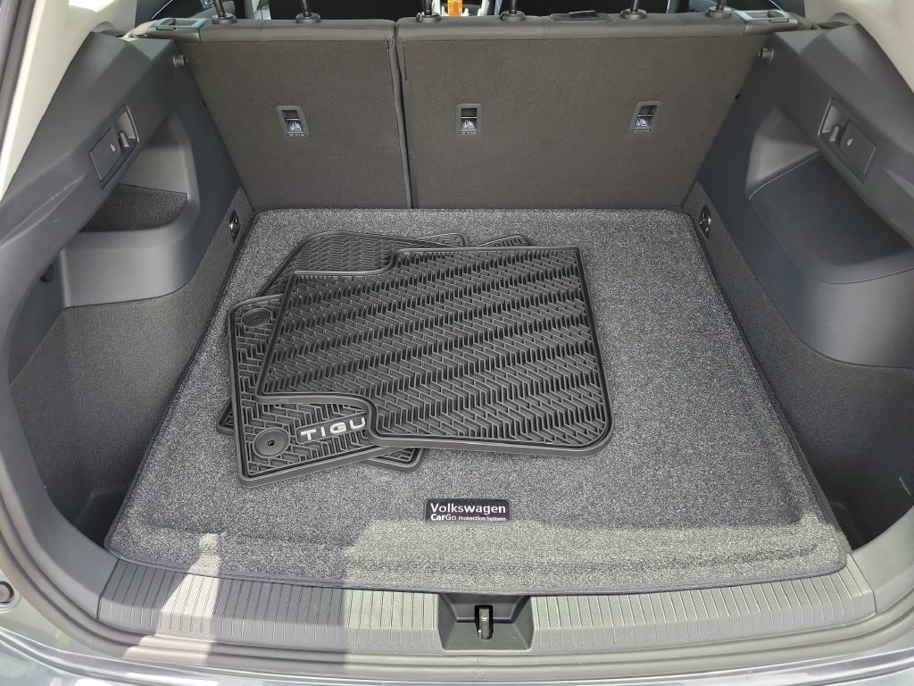 Certified 2026 Volkswagen Tiguan S FWD image 6
