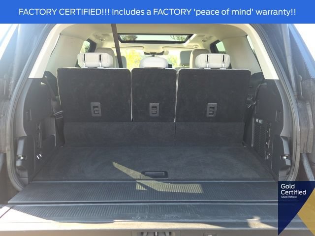 Used 2025 Ford Expedition Platinum w/ Driver's Package AWD/4WD image 14