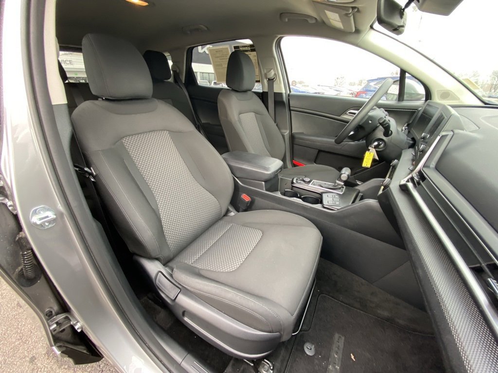 Certified 2024 Kia Sportage LX image 28