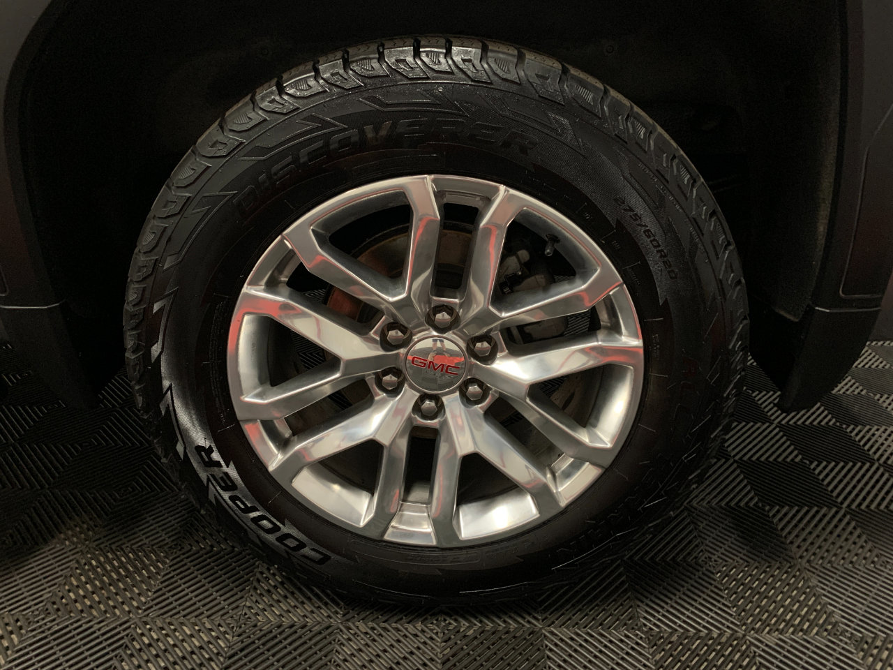 Used 2020 GMC Sierra 1500 SLT w/ SLT Premium Plus Package image 18