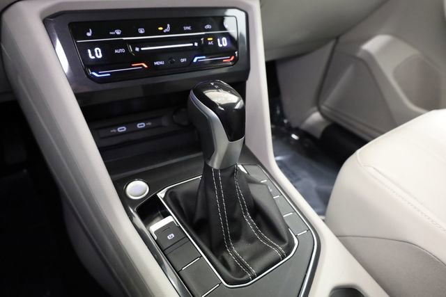 Used 2023 Volkswagen Tiguan SE image 24