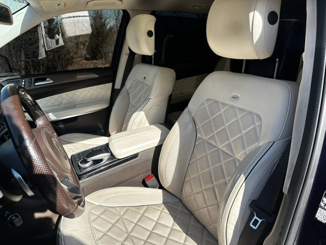 Used 2018 Mercedes-Benz GLS 550 4MATIC image 14