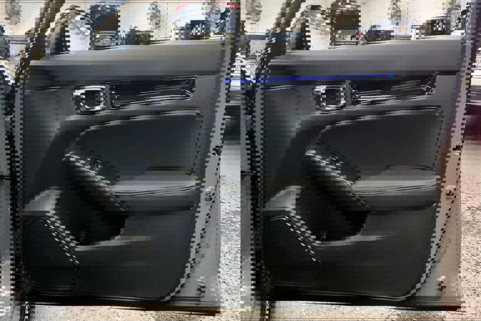 Used 2025 Honda Civic Sport Touring image 22