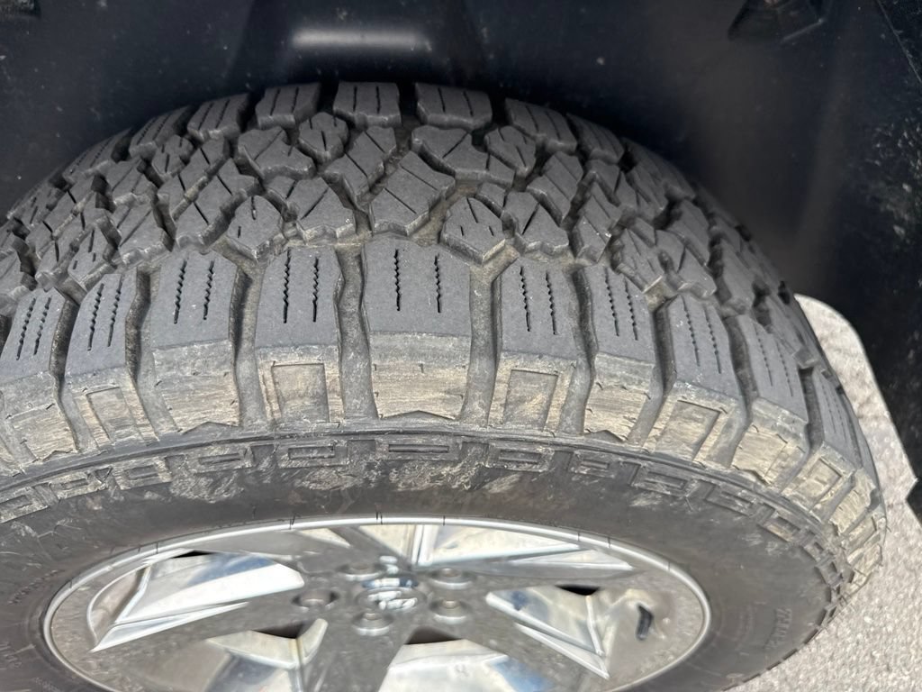 Used 2014 RAM 1500 Express AWD/4WD image 9