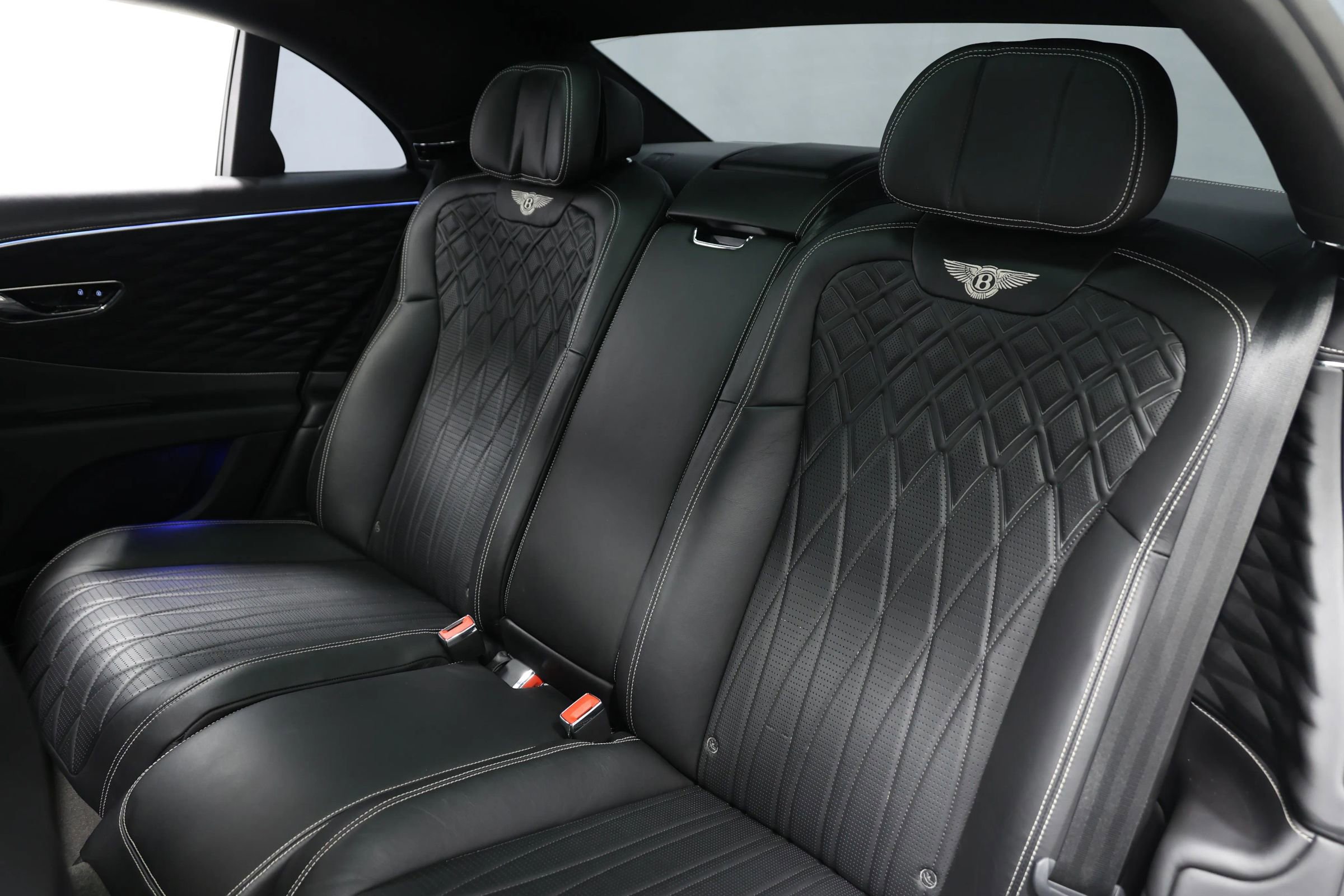 Used 2020 Bentley Flying Spur W12 image 63