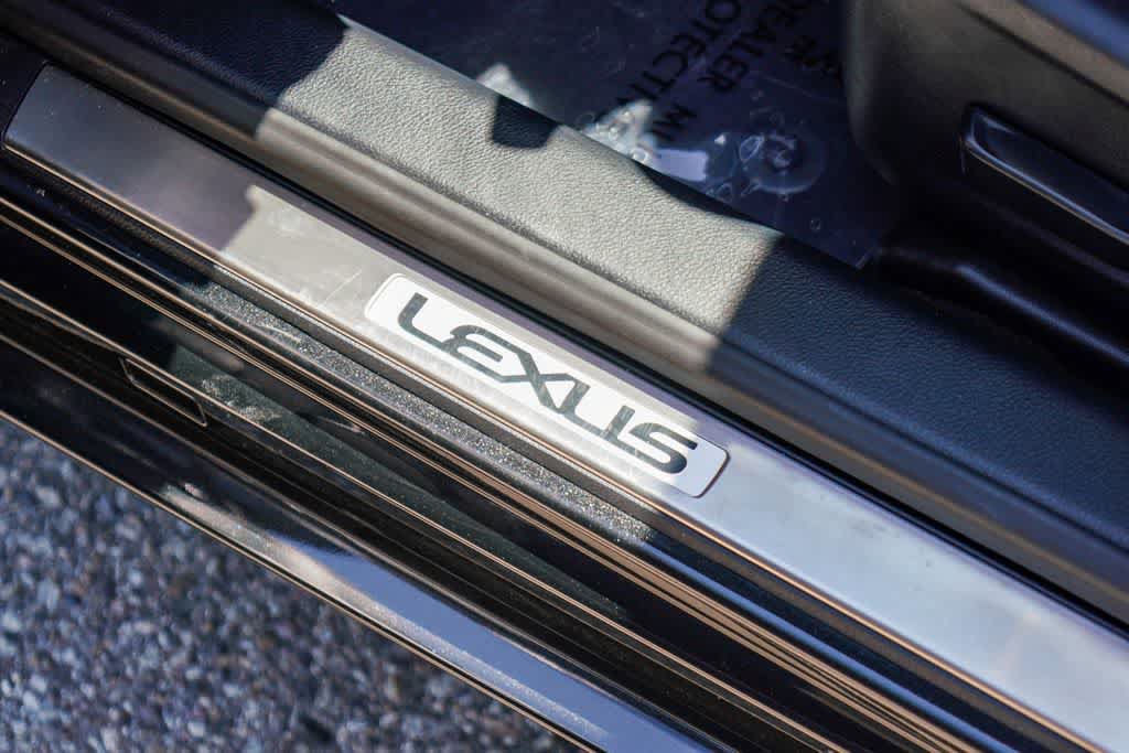 Used 2020 Lexus IS 300 F Sport w/ F Sport Package RWD image 20