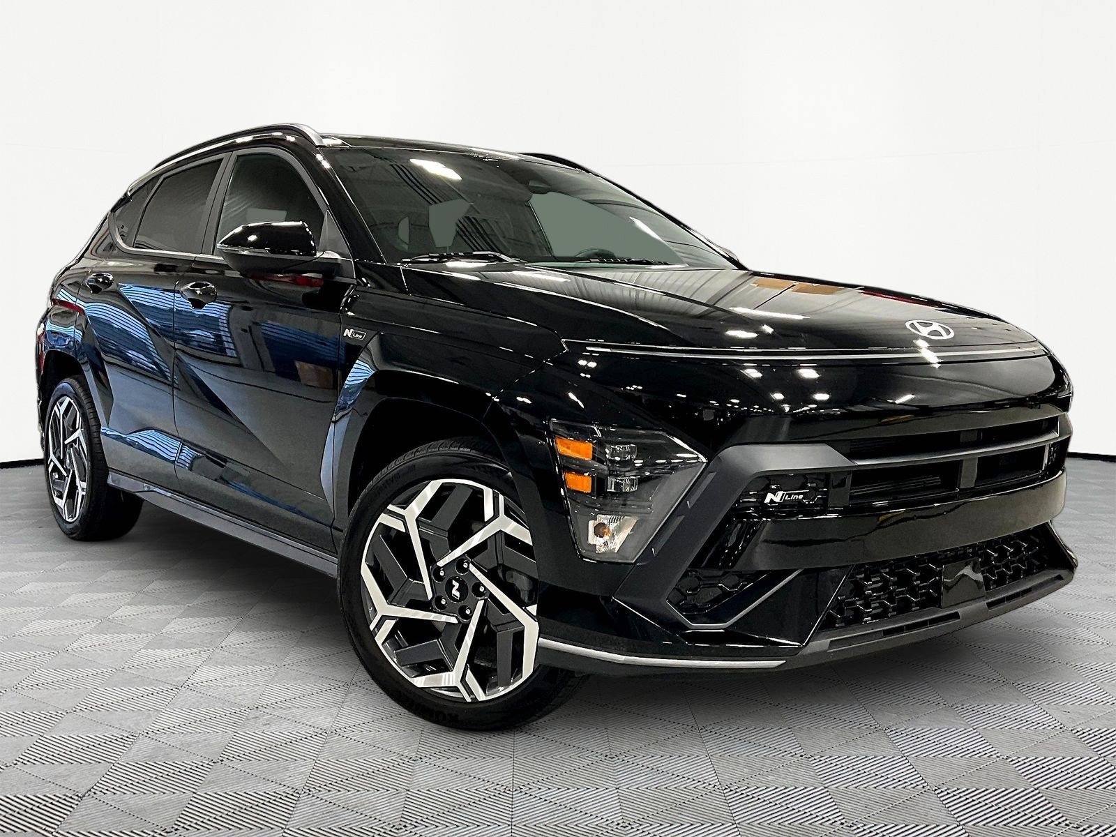 Used 2024 Hyundai Kona N Line AWD/4WD image 3