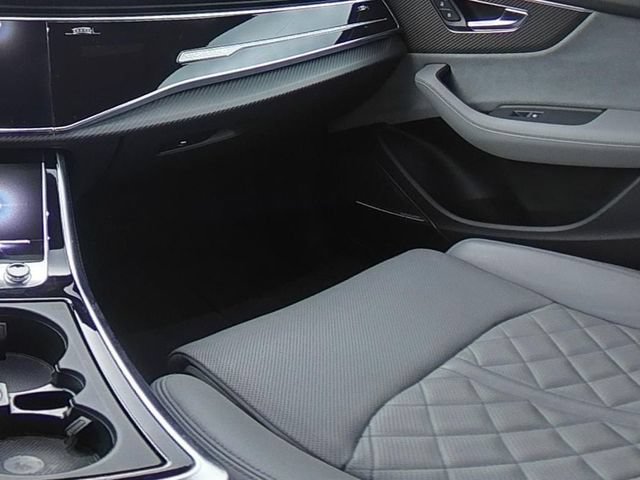 Used 2024 Audi SQ8 Prestige w/ Prestige Package AWD/4WD image 24
