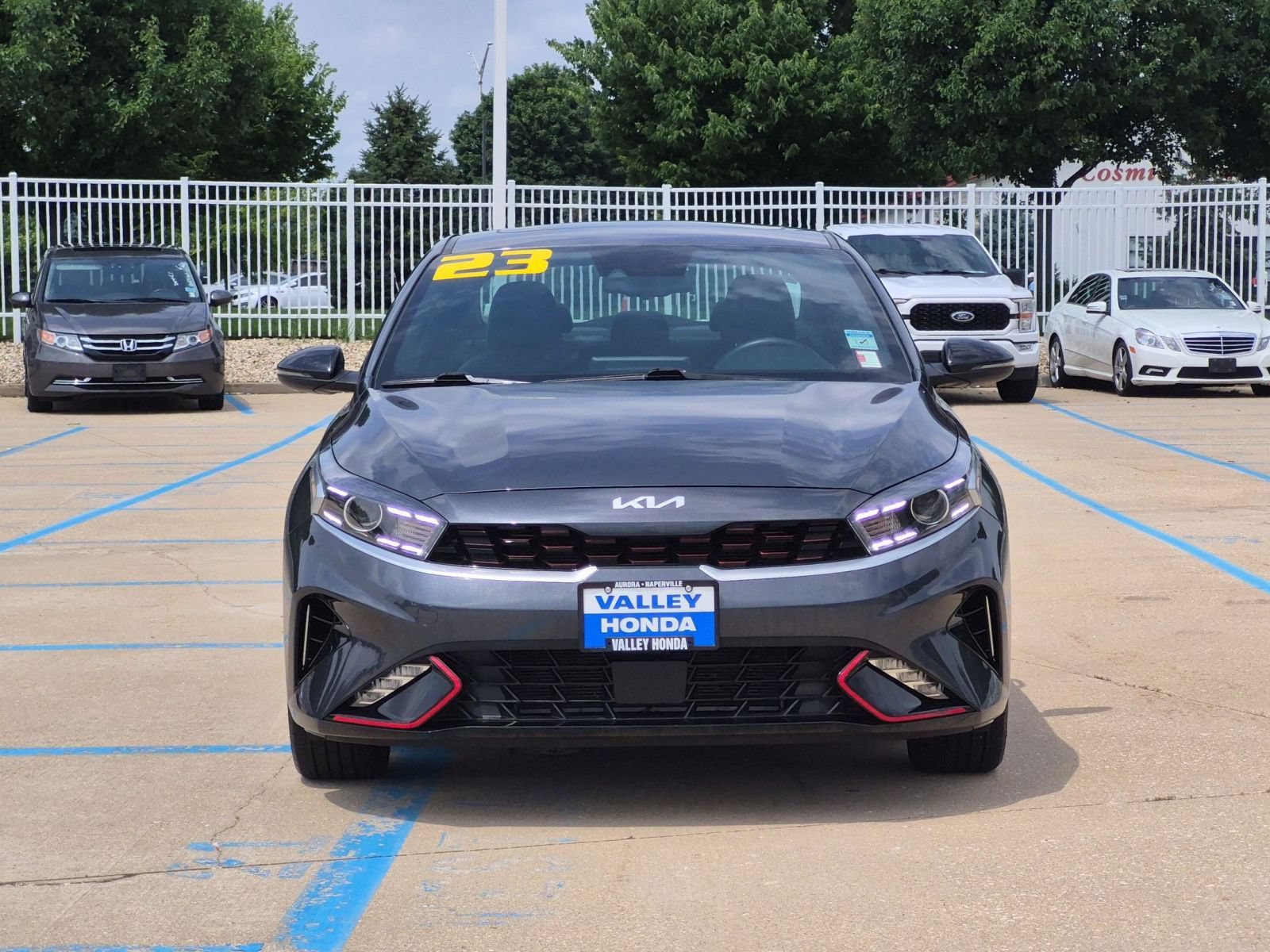 Used 2023 Kia Forte GT-Line w/ GT-Line Premium Package FWD image 3