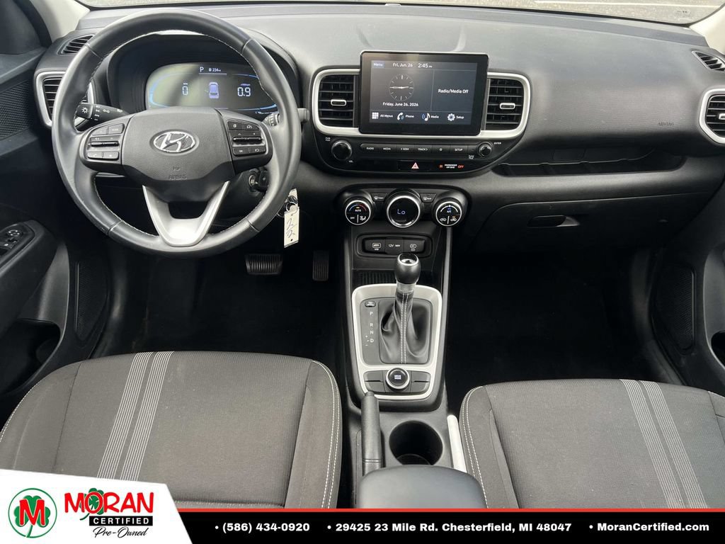 Used 2023 Hyundai Venue SEL FWD image 14