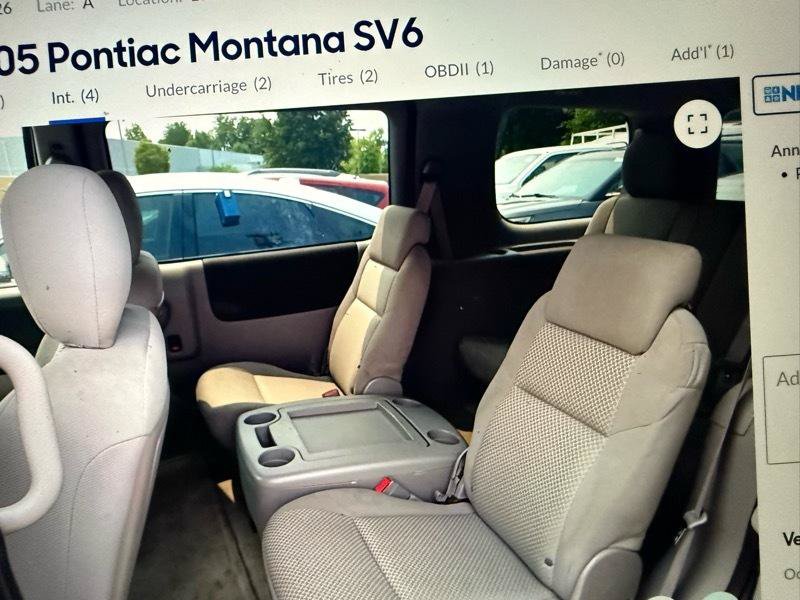 Used 2005 Pontiac Montana SV6 FWD image 2