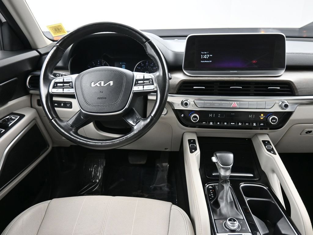 Certified 2022 Kia Telluride EX w/ EX Premium Package image 20