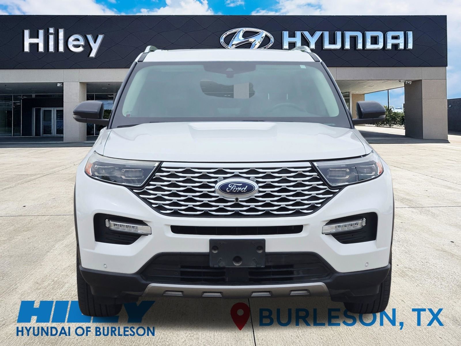 Used 2020 Ford Explorer Platinum w/ Premium Technology Package AWD/4WD image 6