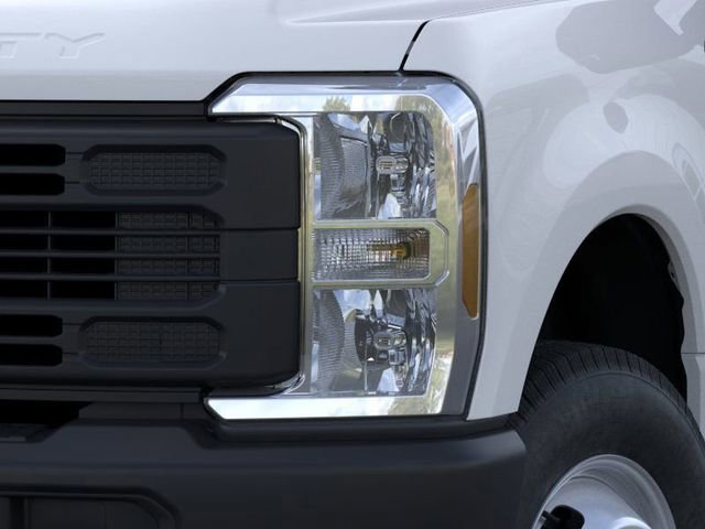 New 2026 Ford F350 XL AWD/4WD image 19
