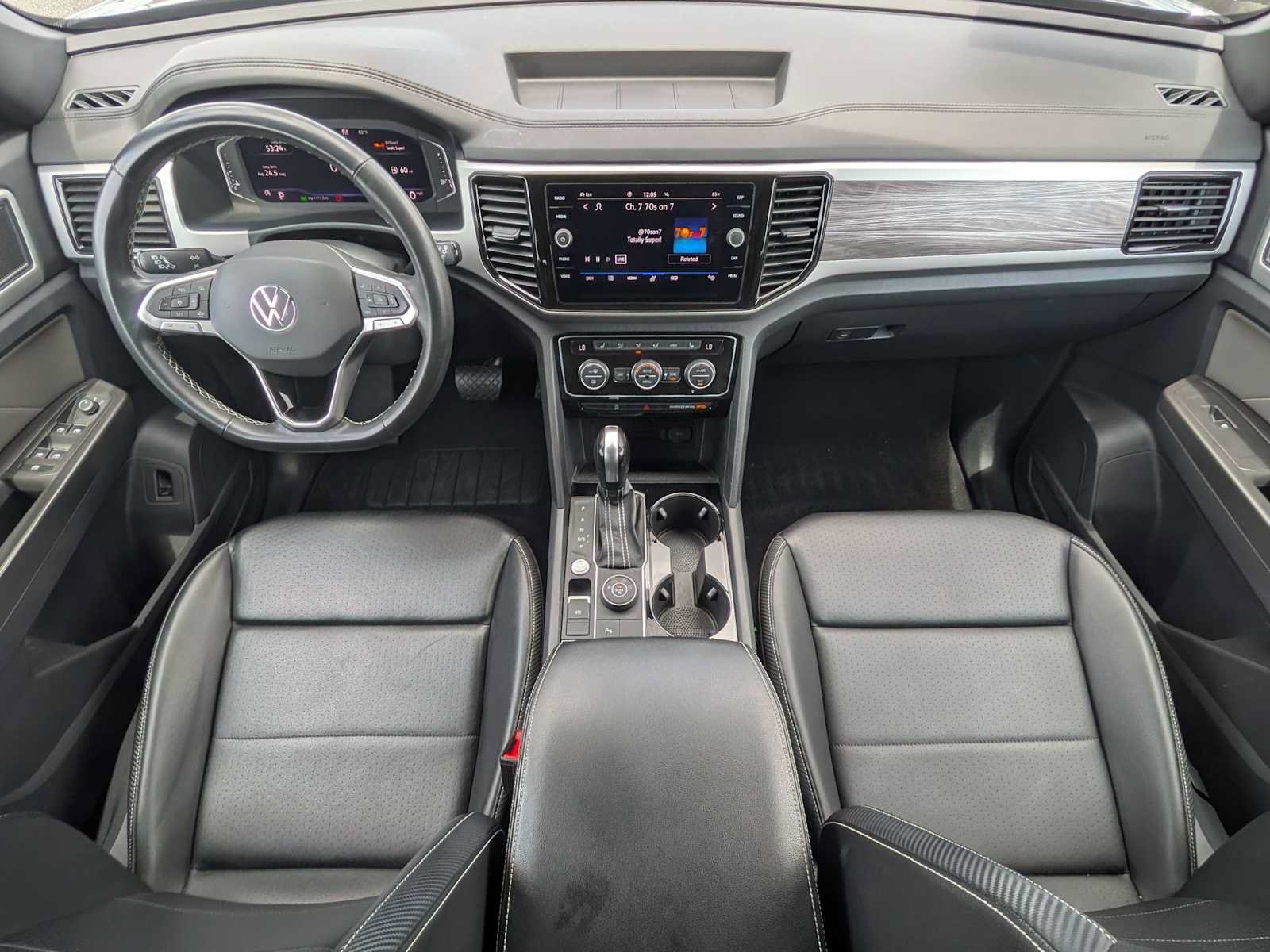 Used 2022 Volkswagen Atlas Cross Sport SE AWD/4WD image 22
