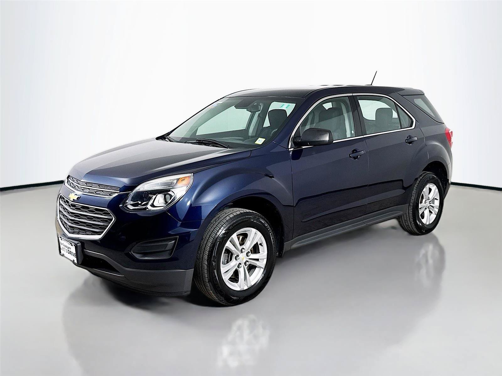 Used 2017 Chevrolet Equinox LS FWD image 5