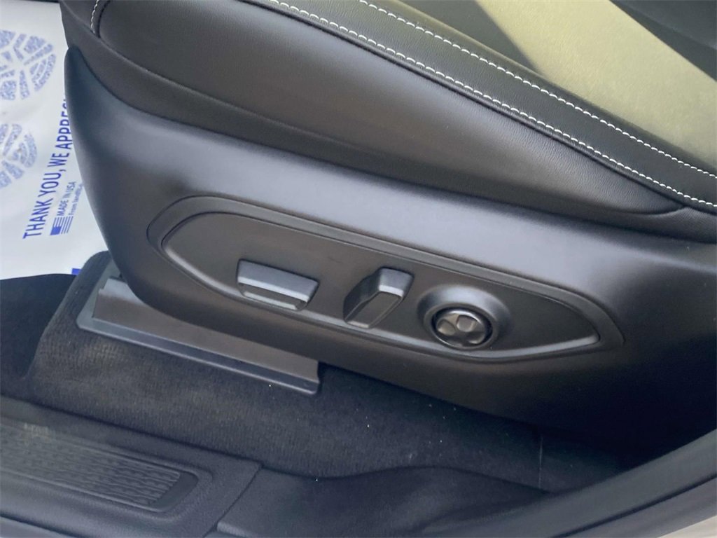 New 2025 Jeep Grand Cherokee L Limited image 17