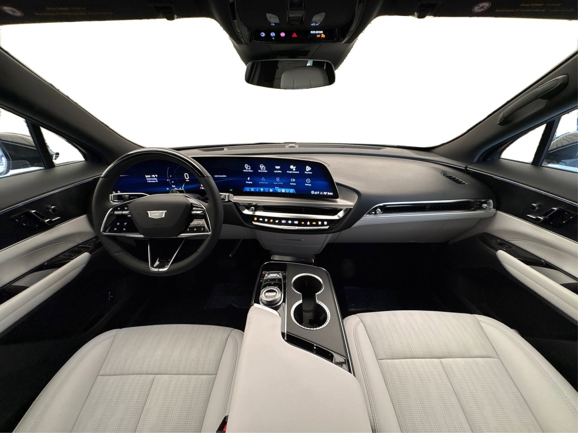 New 2026 Cadillac Lyriq Luxury image 23