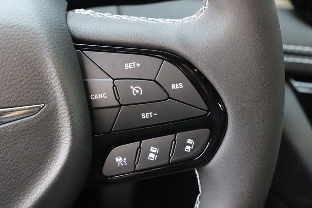 New 2026 Chrysler Pacifica Limited w/ S Appearance Package image 25