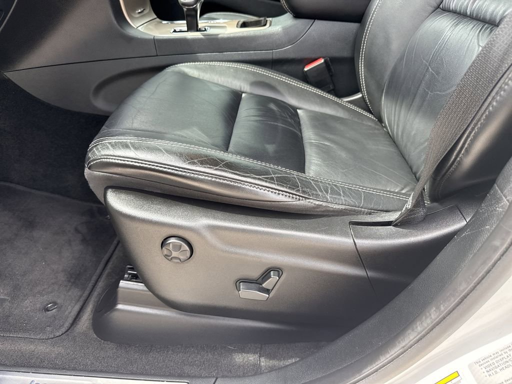 Used 2015 Jeep Grand Cherokee Limited w/ Trailer Tow Group IV image 13