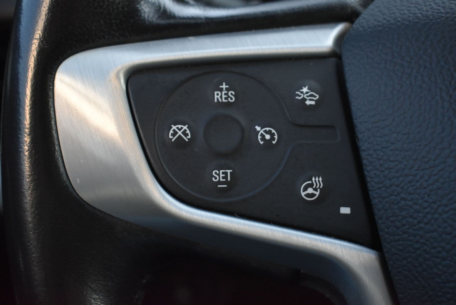 Used 2020 GMC Terrain SLT w/ Preferred Package AWD/4WD image 21