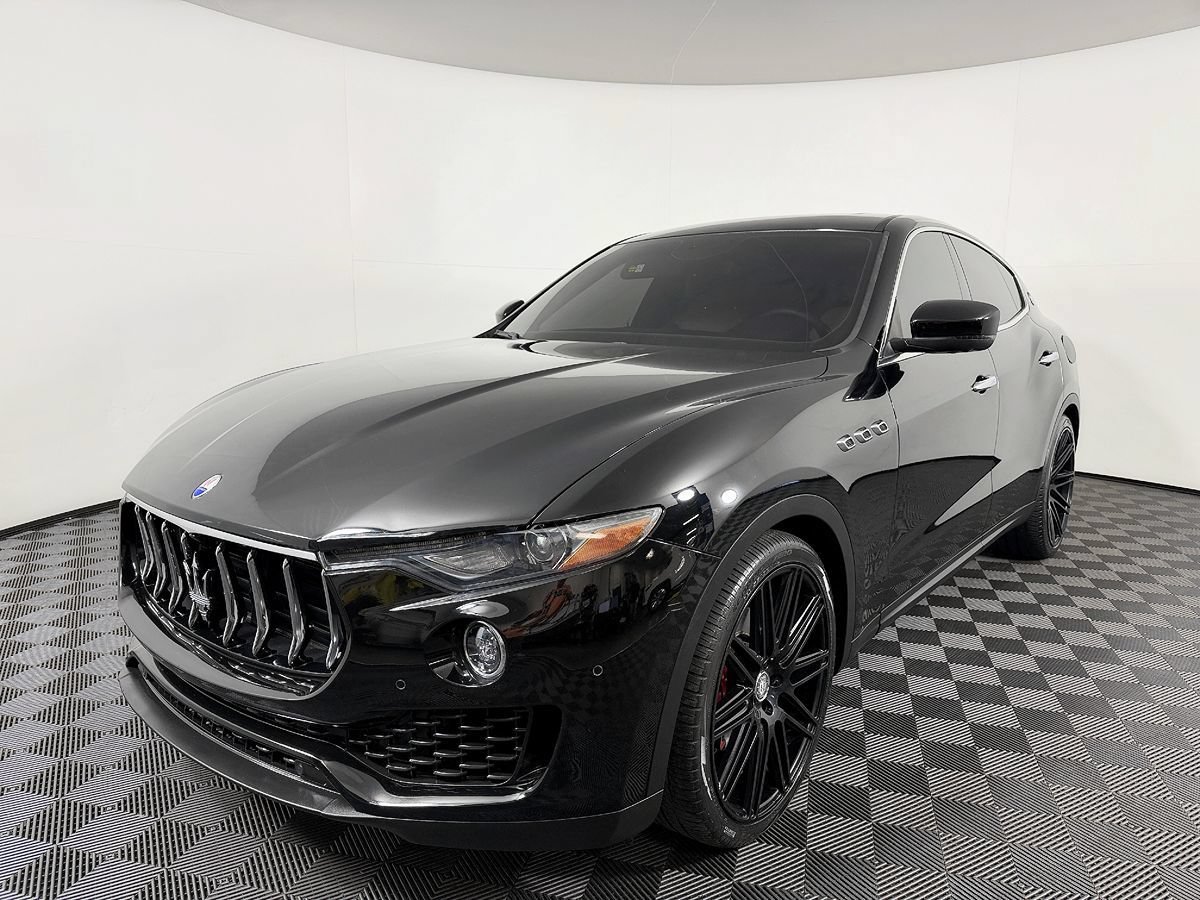 Used 2018 Maserati Levante AWD/4WD image 2