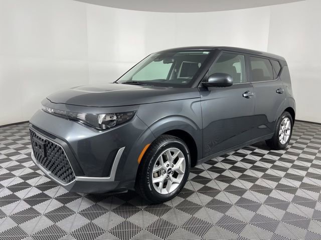 Used 2023 Kia Soul LX w/ Option Group 015 image 5