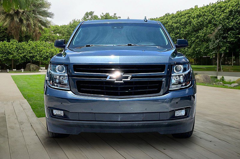 Used 2019 Chevrolet Suburban Premier w/ RST 6.2L Performance Edition RWD image 6