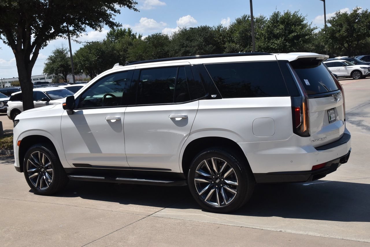 Used 2021 Cadillac Escalade Sport Platinum AWD/4WD image 11