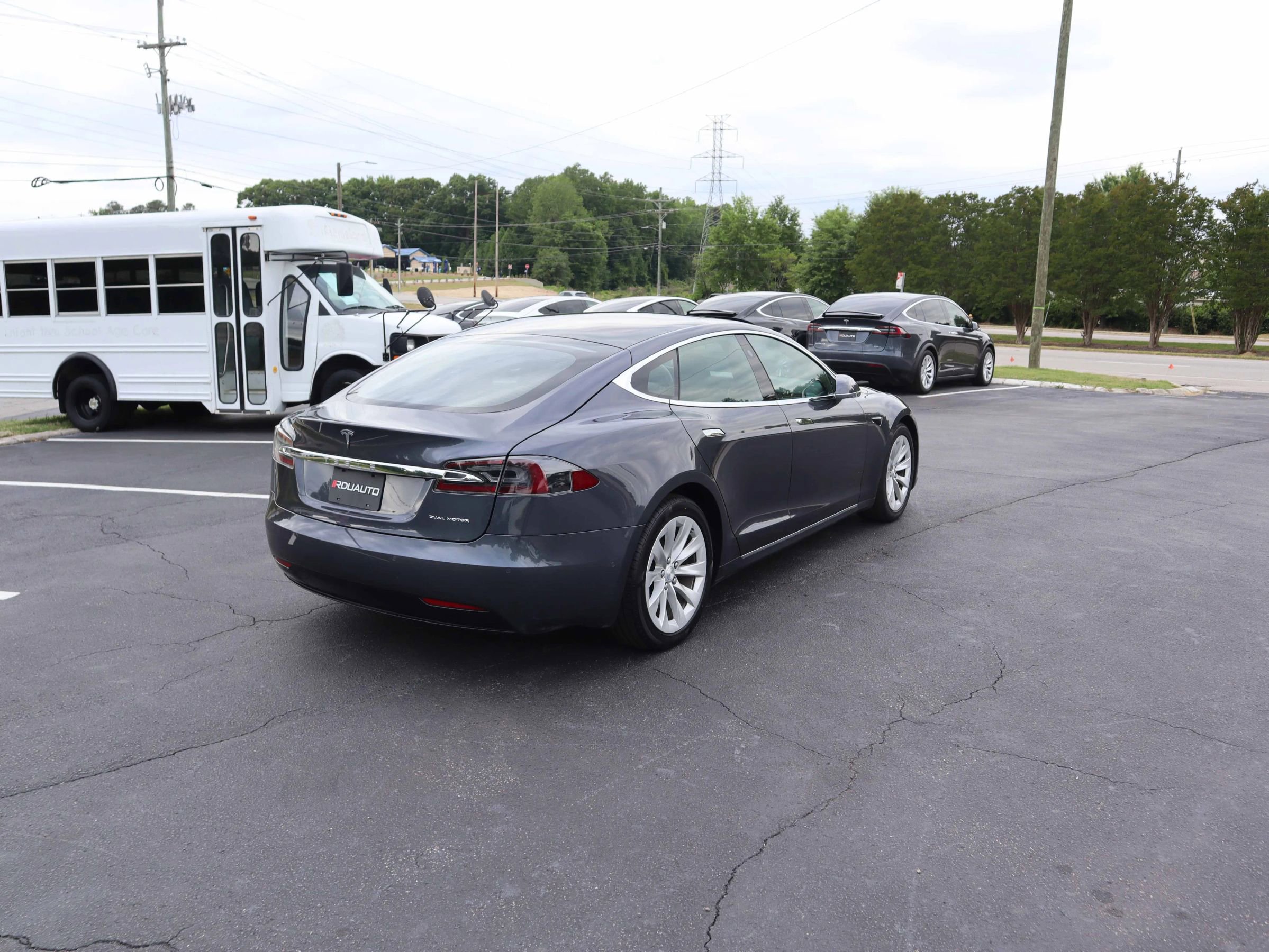 Used 2019 Tesla Model S Long Range AWD/4WD image 11