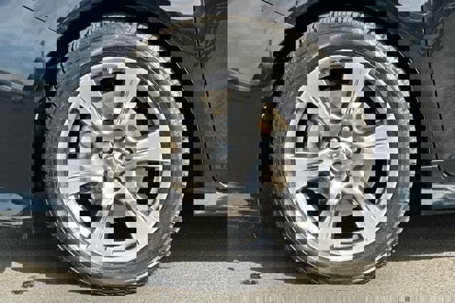 Used 2017 Toyota Sienna SE Premium image 32