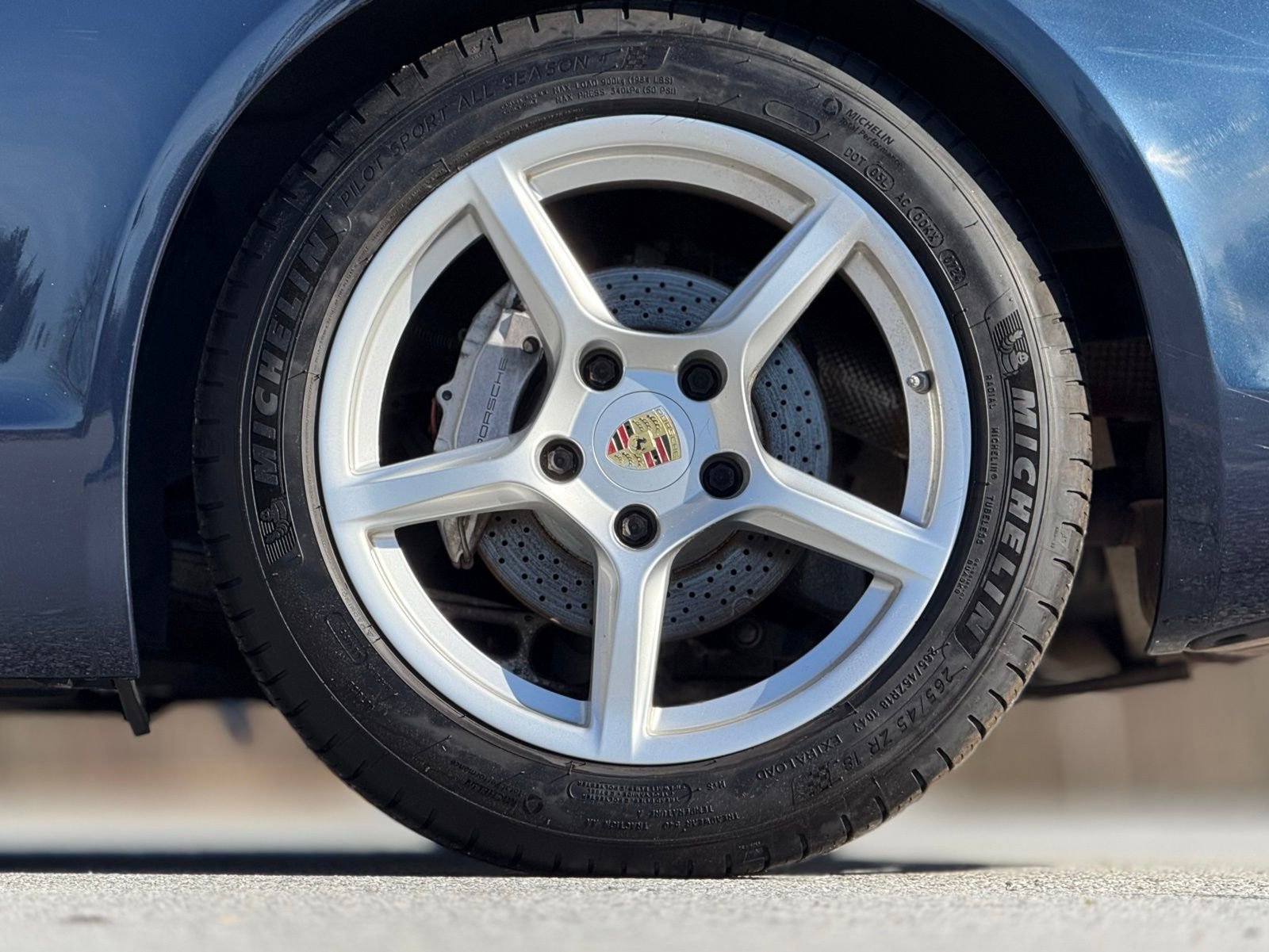Used 2015 Porsche Boxster image 18