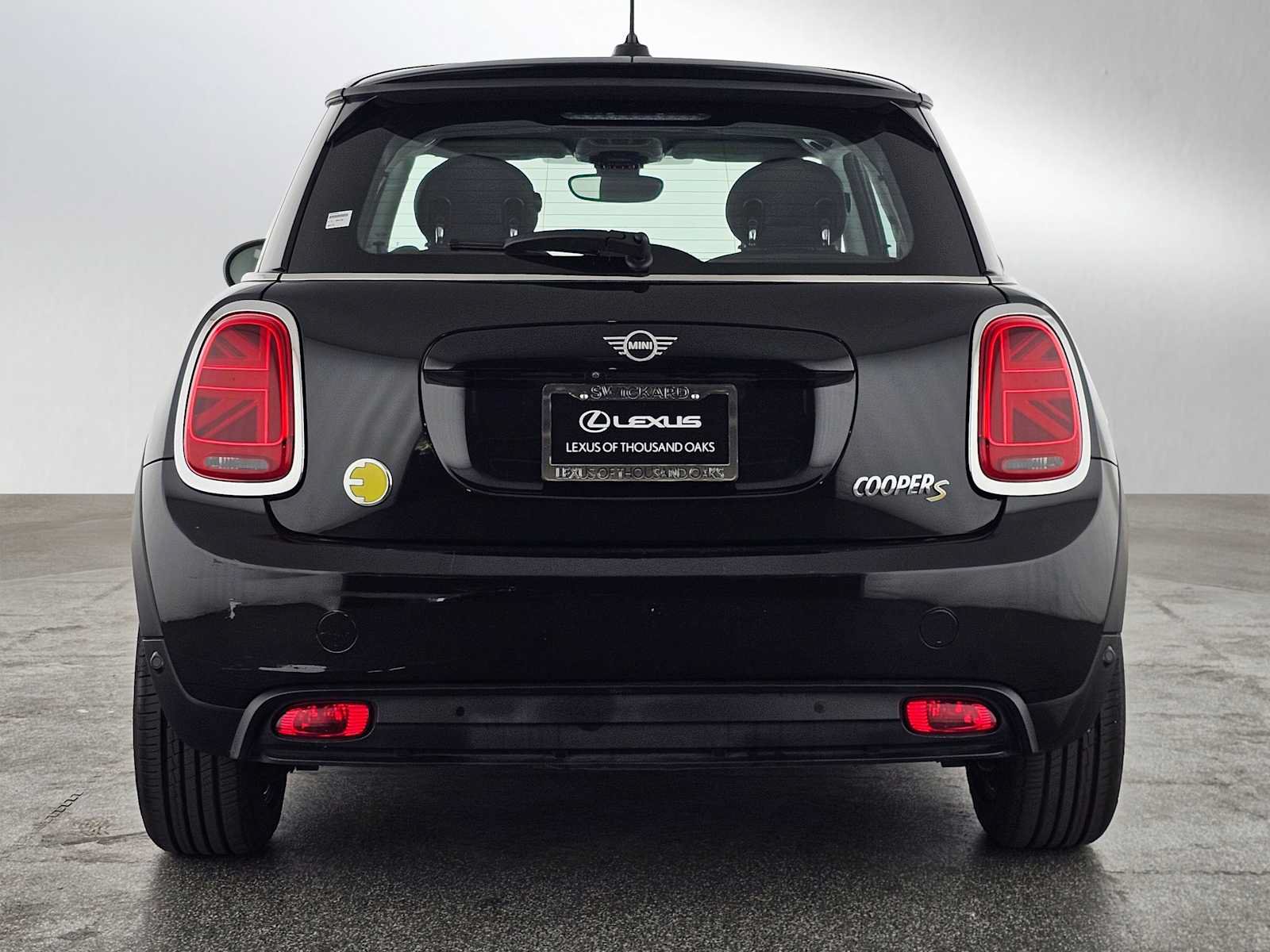 Used 2024 MINI Cooper SE FWD image 4