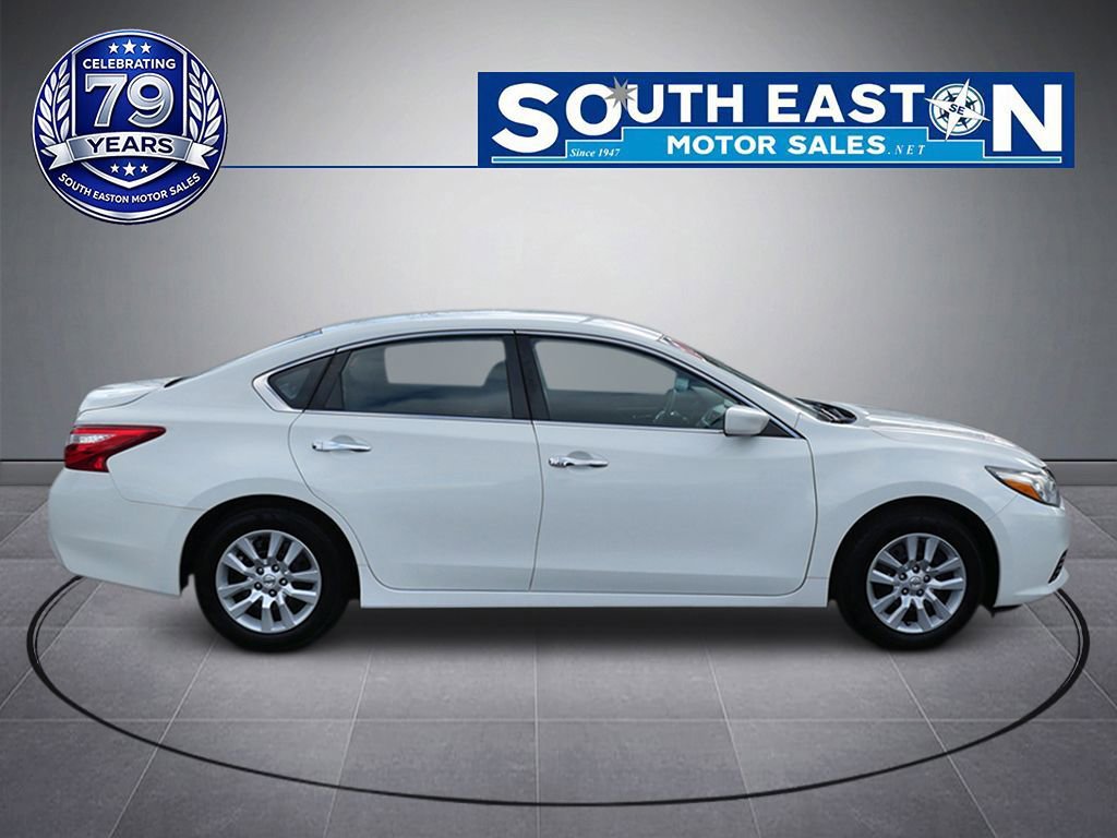 Used 2017 Nissan Altima 2.5 S FWD image 8