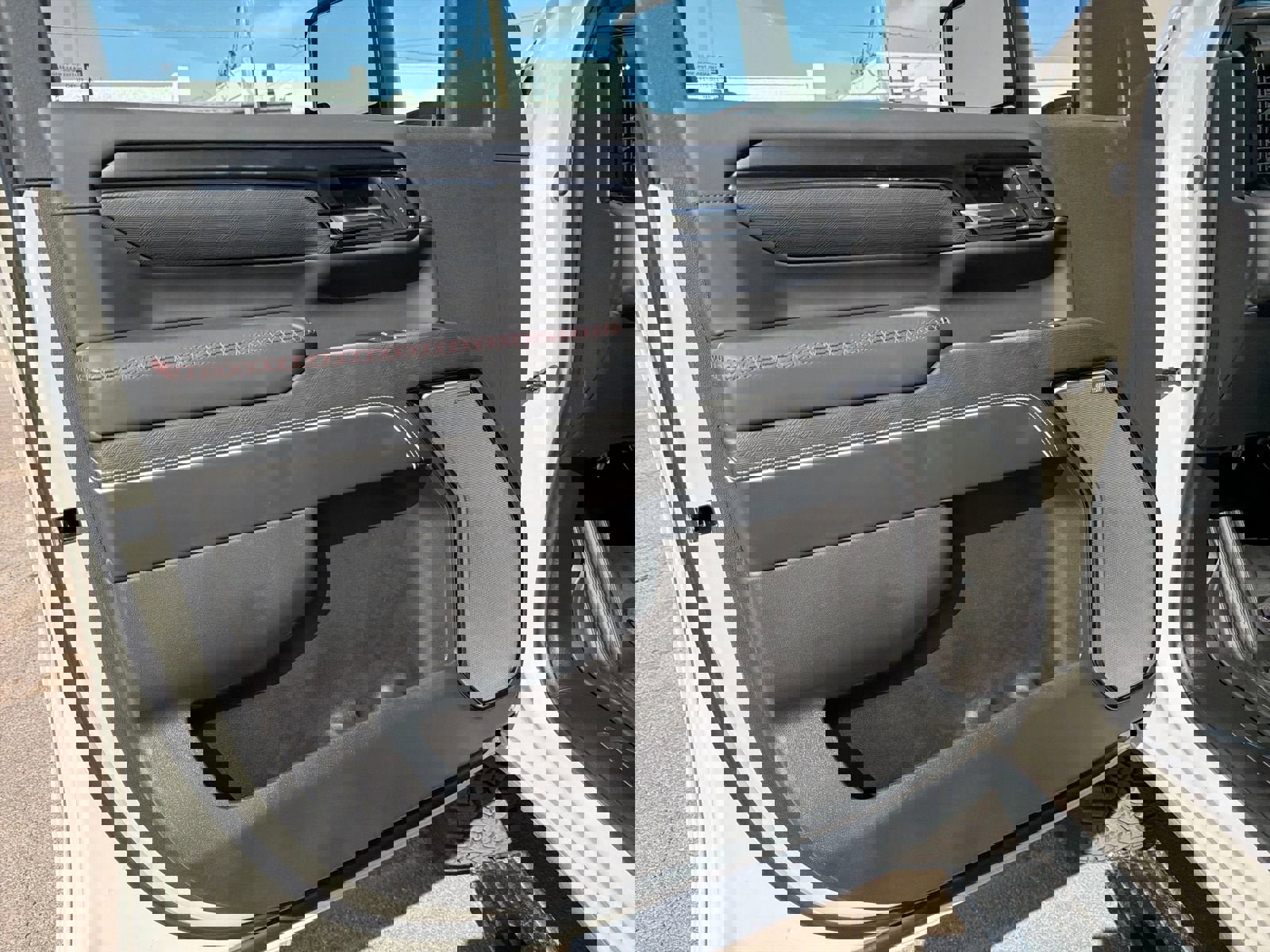 New 2026 GMC Sierra 2500 AT4X w/ LPO, Black Badging Package image 15