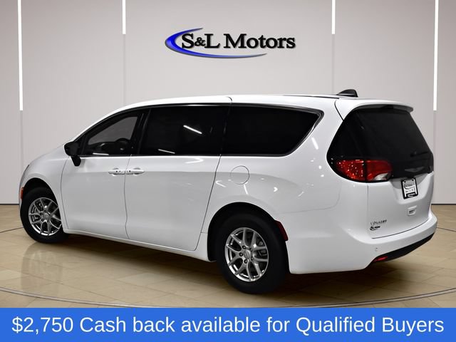 New 2026 Chrysler Voyager LX FWD image 4