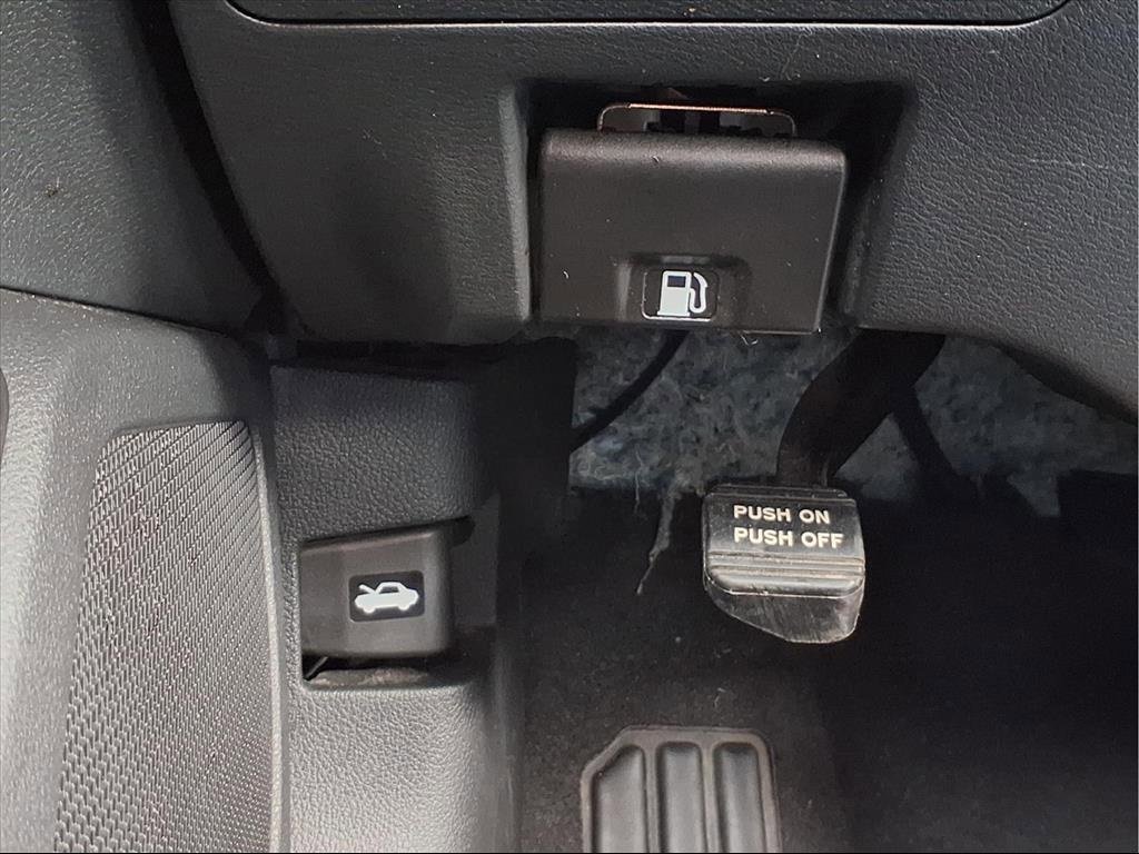 Used 2023 Nissan Altima 2.5 SV image 12