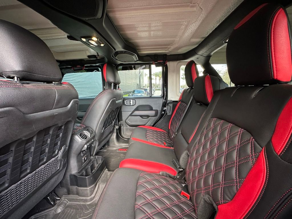 Used 2021 Jeep Wrangler Unlimited Rubicon image 33