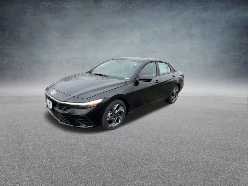 Certified 2025 Hyundai Elantra Sport image 9