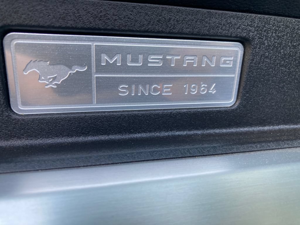 Used 2015 Ford Mustang Premium RWD image 42