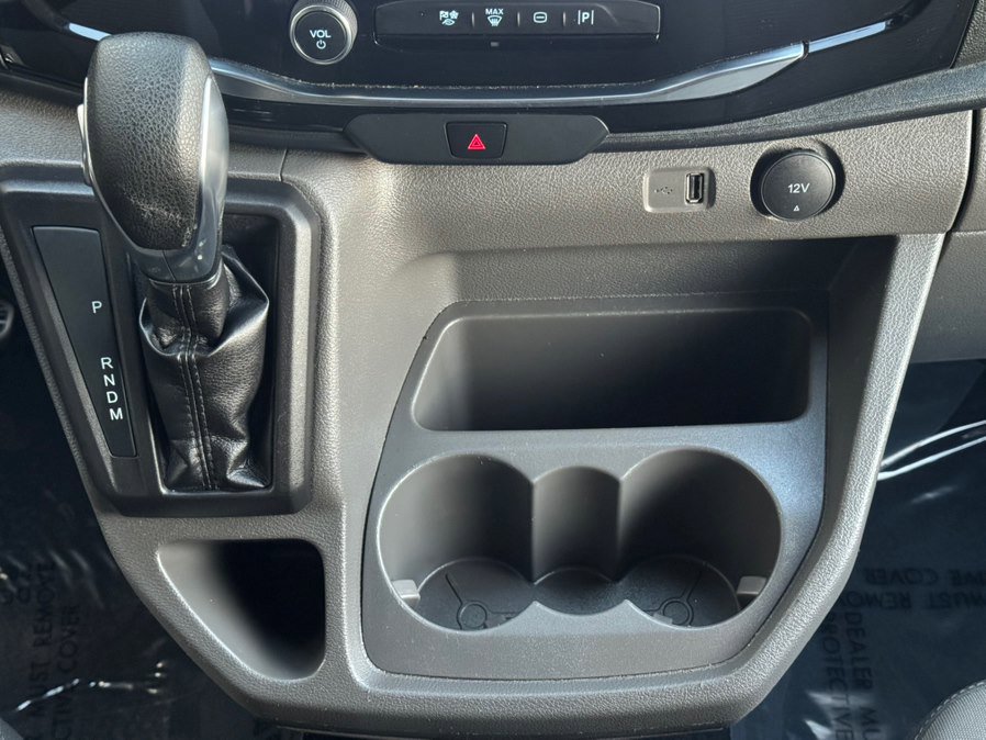 Used 2024 Ford Transit 350 XLT RWD image 28