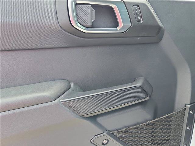 Used 2025 Ford Bronco 4-Door AWD/4WD image 23