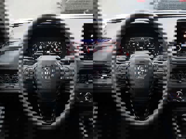 Certified 2025 Honda Accord SE image 17