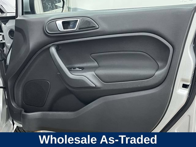 Used 2015 Ford Fiesta SE FWD image 24